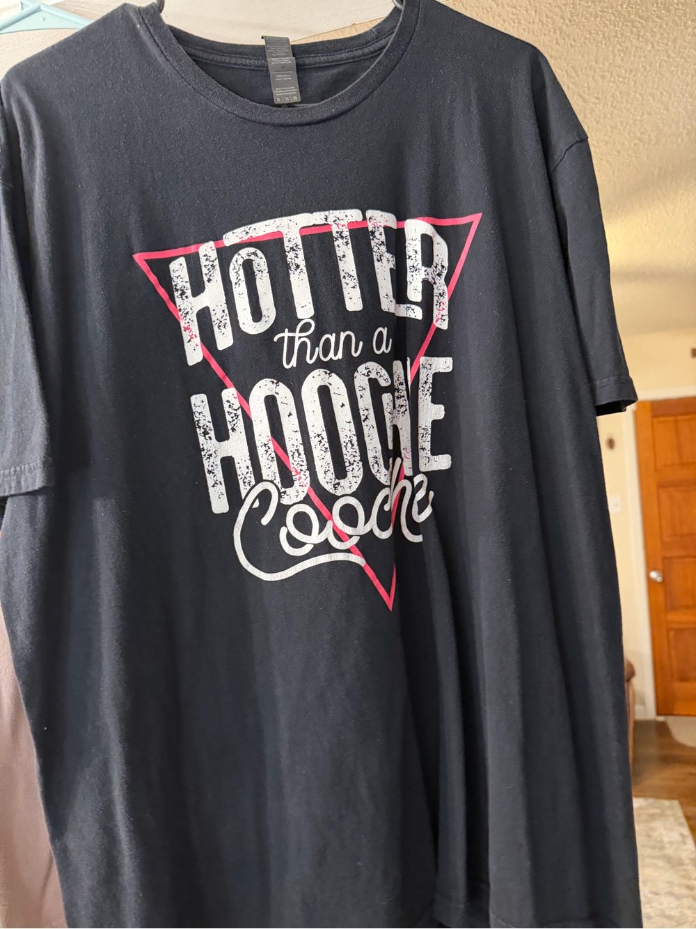 9 T-Shirts - Picture 6 of 10